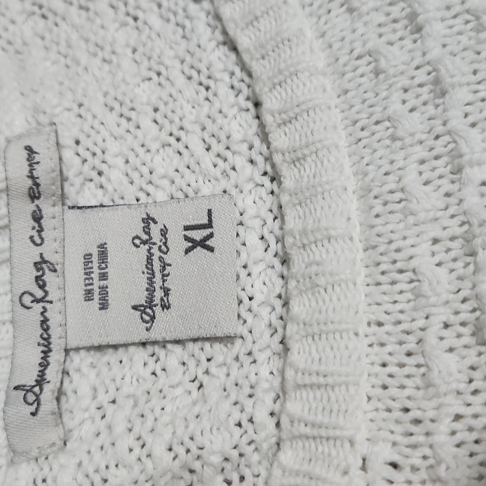 White Sweater - Picture 3 of 5
